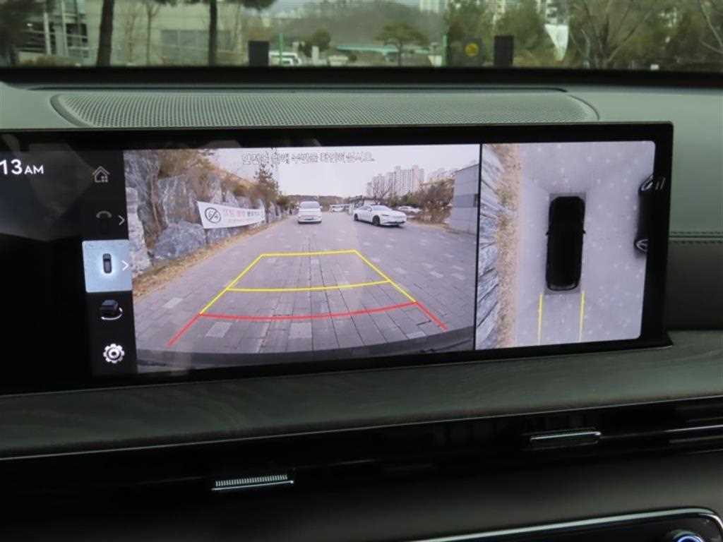 Genesis GV80 - Vista 9