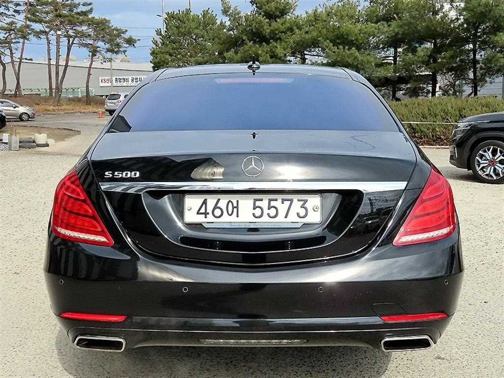 Mercedes Benz S Class - Vista 4
