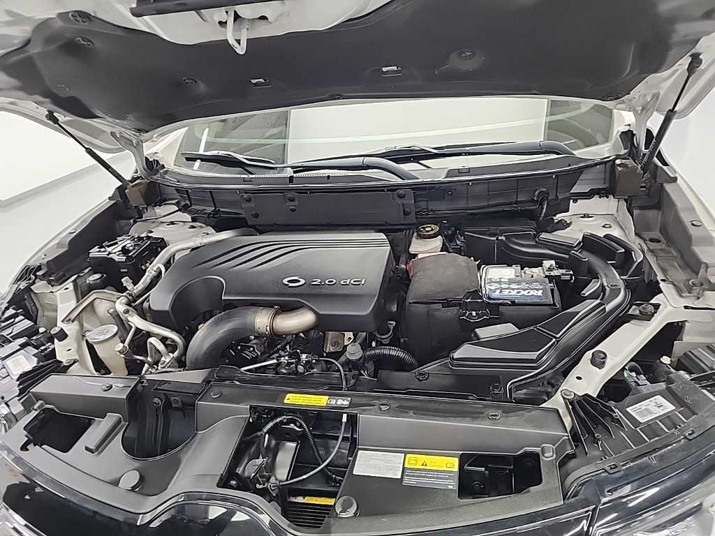 SAMSUNG QM6 - Vista 5