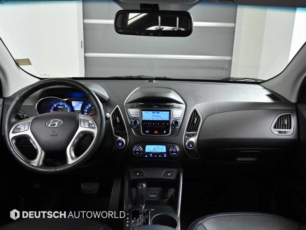 HYUNDAI Tucson - Vista 7