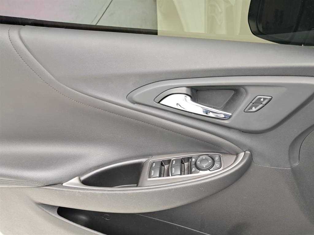 Chevrolet Malibu 2020 Blanco - Importación desde Corea - HF Imports Iquique - Foto 13