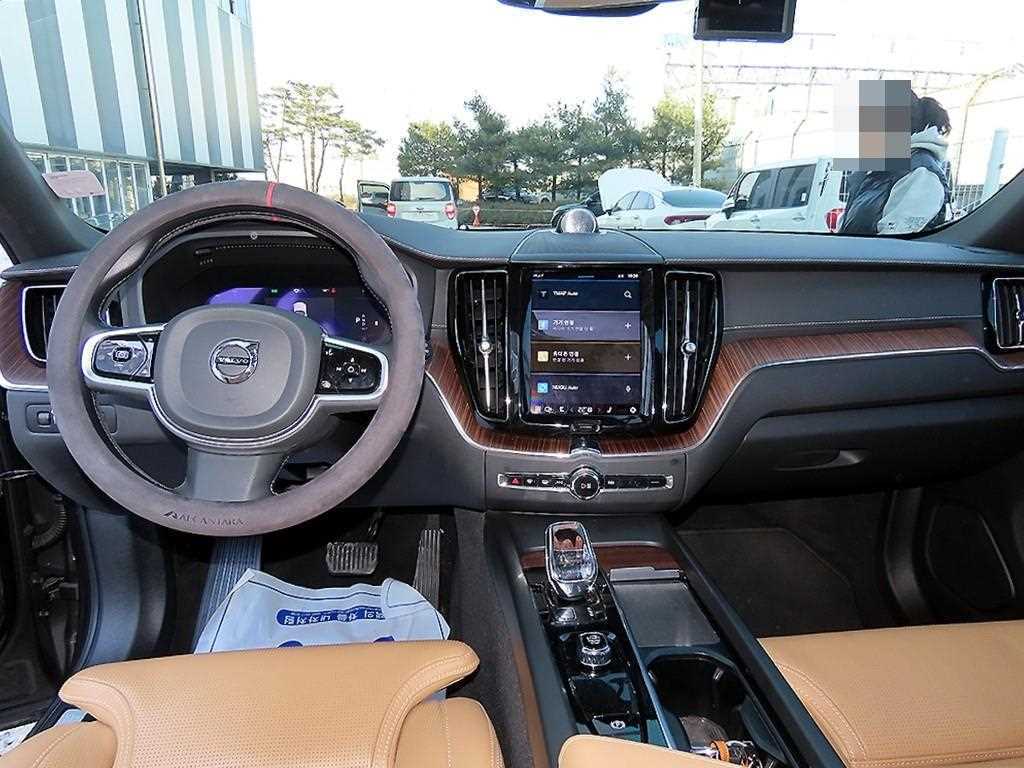 Volvo XC60 - Vista 7