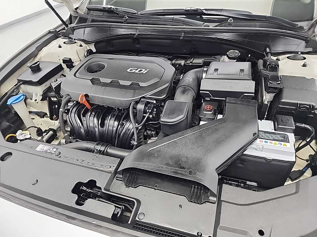 HYUNDAI Grandeur - Vista 5