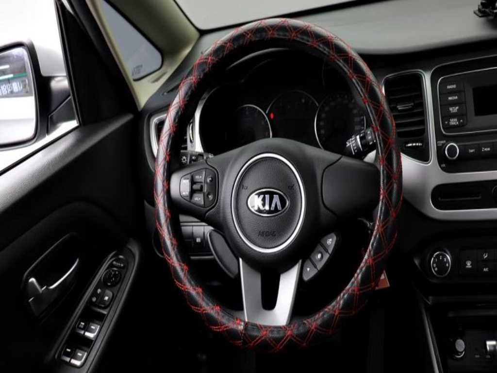 KIA Carens - Vista 4