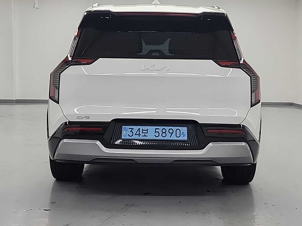 KIA EV9 - Vista 3