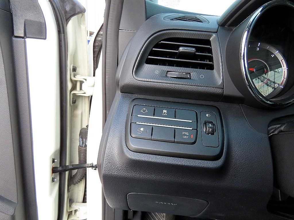 Ssangyong Tivoli - Vista 12