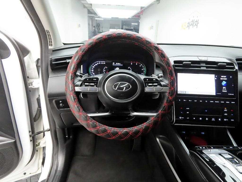 HYUNDAI Tucson - Vista 8