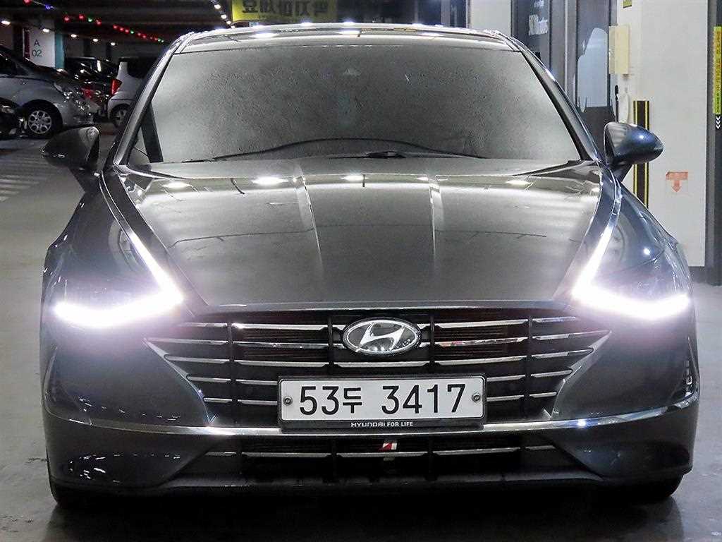 HYUNDAI Sonata - Vista 2