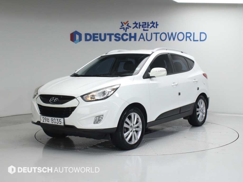 HYUNDAI Tucson 2012 Blanco - Importación desde Corea - HF Imports Iquique - Foto 1