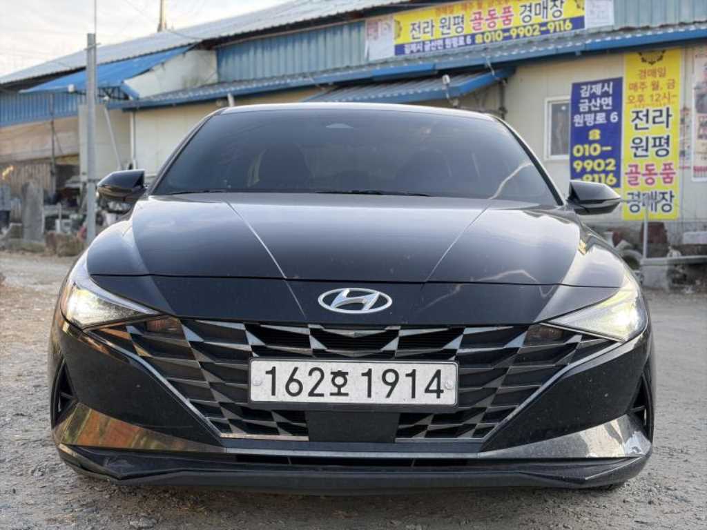 HYUNDAI Avante 2021 Negro - Importación desde Corea - HF Imports Iquique - Foto 1
