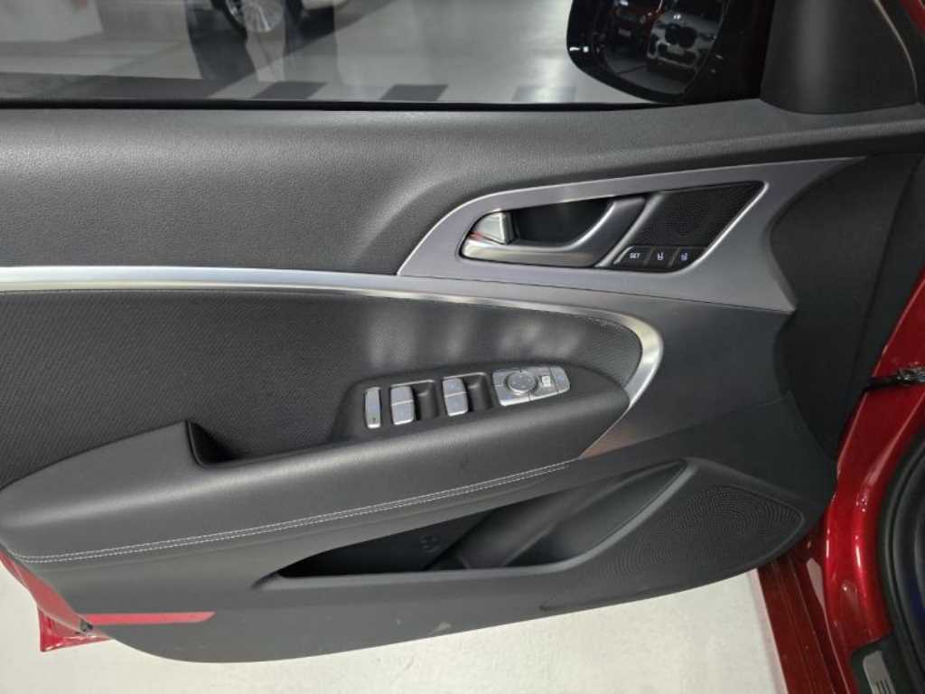 Genesis G70 - Vista 11