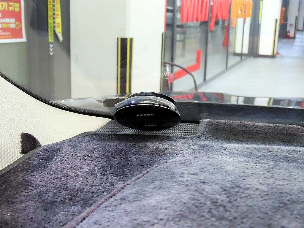 SAMSUNG QM6 2017 Gris - Importación desde Corea - HF Imports Iquique - Foto 15