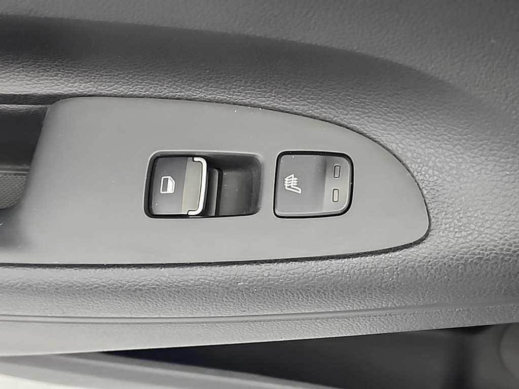 HYUNDAI Grandeur 2019 Blanco - Importación desde Corea - HF Imports Iquique - Foto 15