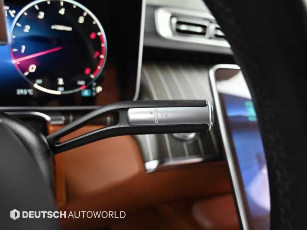 Mercedes Benz S Class - Vista 9