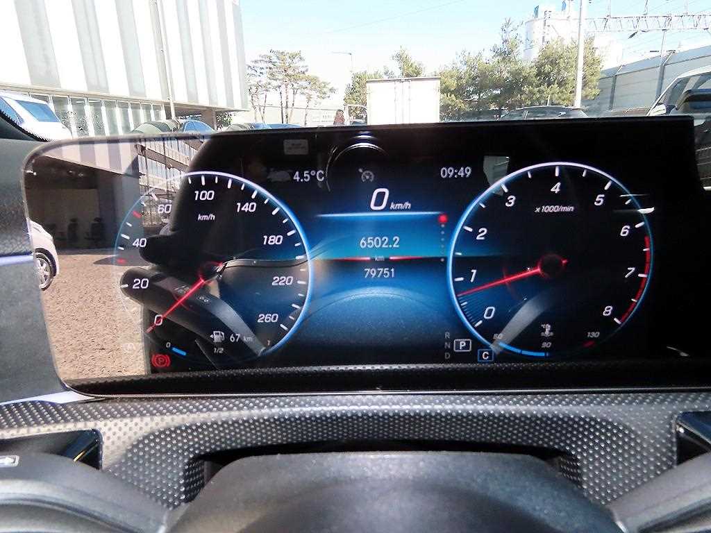 Mercedes Benz A Class - Vista 9