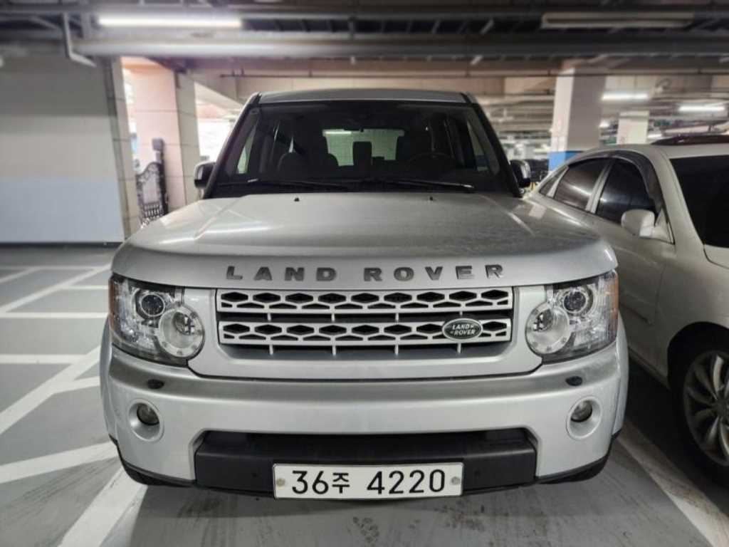 Land Rover Discovery 2012 Plateado - Importación desde Corea - HF Imports Iquique - Foto 1