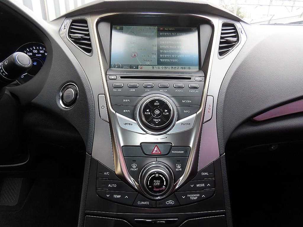 HYUNDAI Grandeur 2013 Negro - Importación desde Corea - HF Imports Iquique - Foto 13