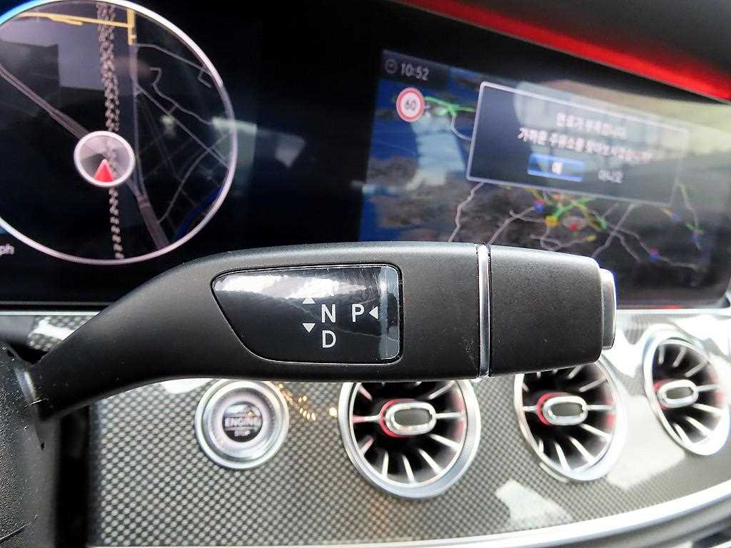 Mercedes Benz CLS Class - Vista 11