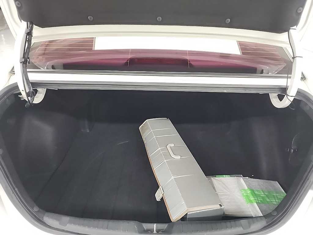 KIA Forte 2013 Blanco - Importación desde Corea - HF Imports Iquique - Foto 17