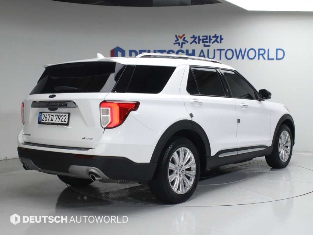 Ford Explorer - Vista 2