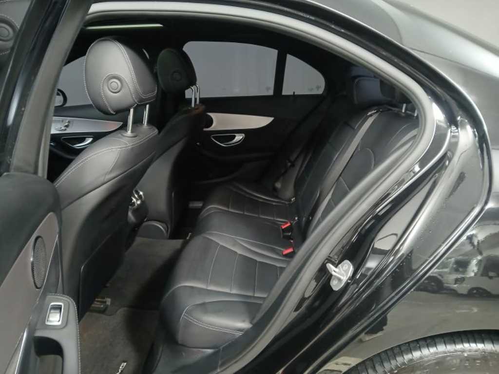 Mercedes Benz C Class - Vista 7