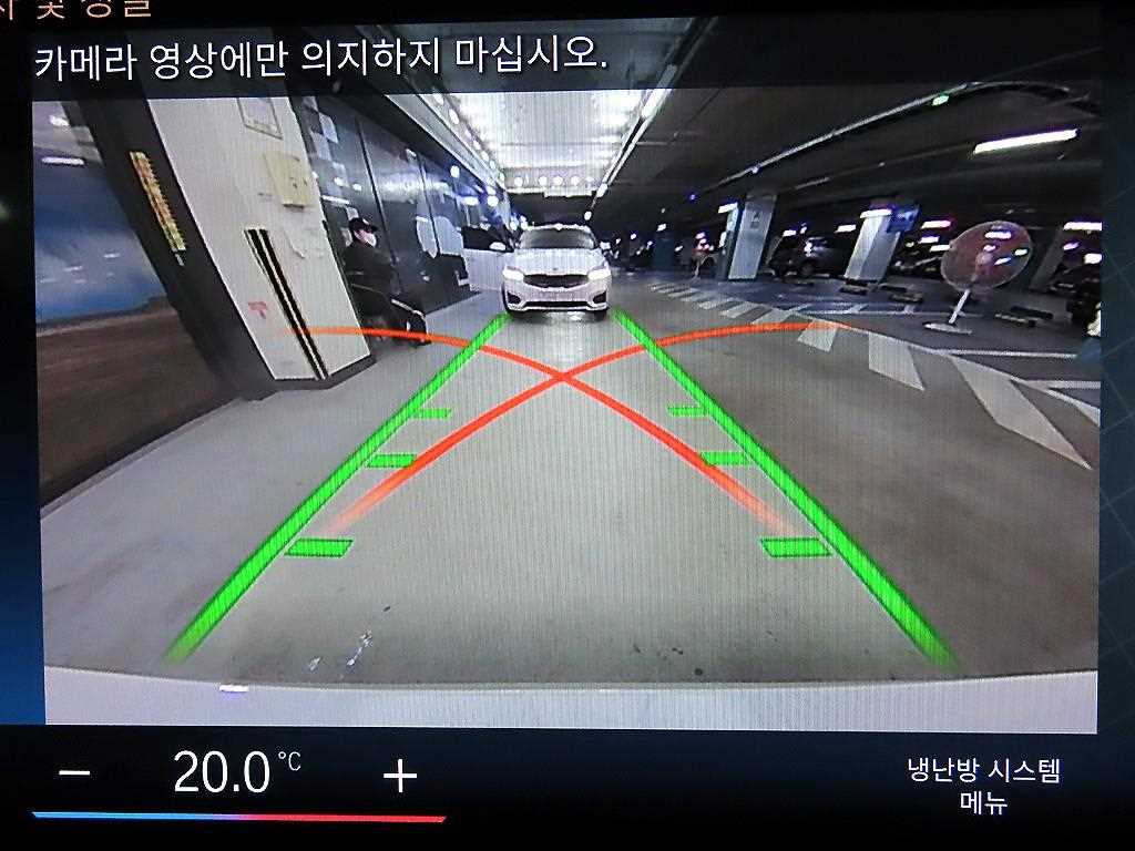 BMW 3 series 2023 Blanco - Importación desde Corea - HF Imports Iquique - Foto 16