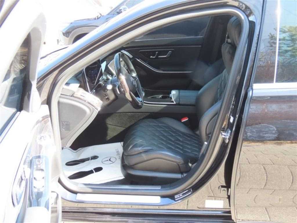 Mercedes Benz S Class - Vista 12