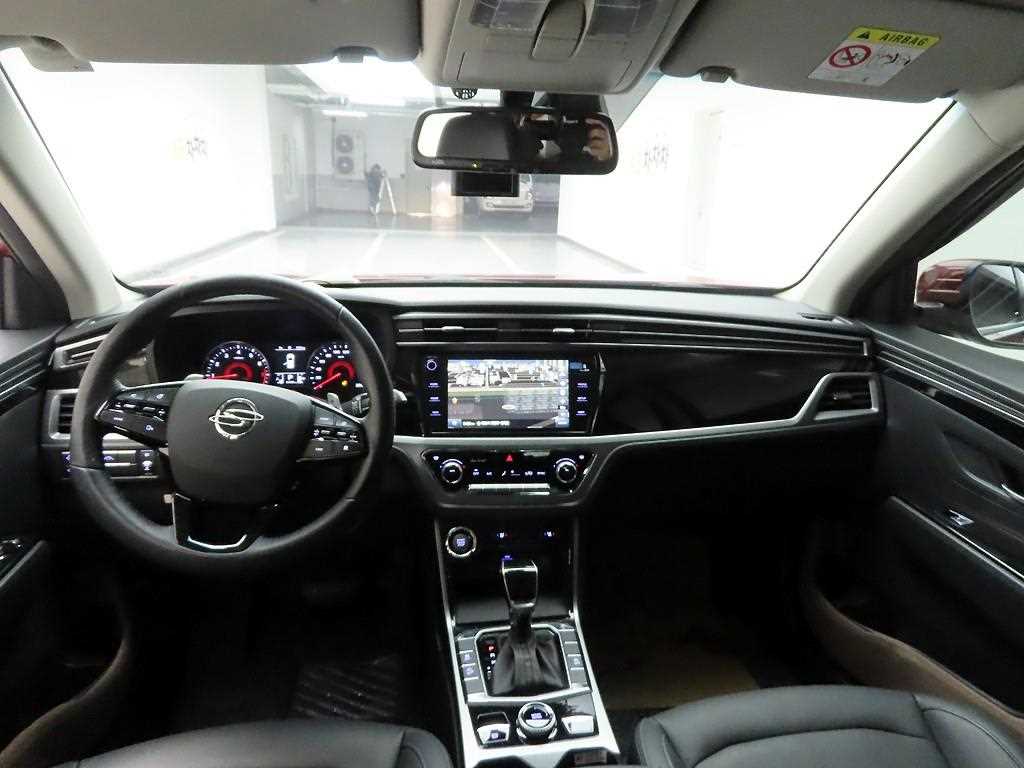 Ssangyong Korando - Vista 6