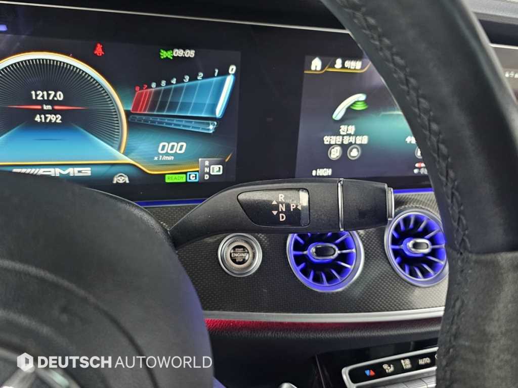 Mercedes Benz E class - Vista 9