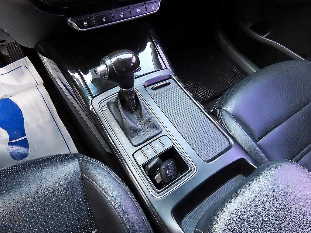 KIA Sorento - Vista 10