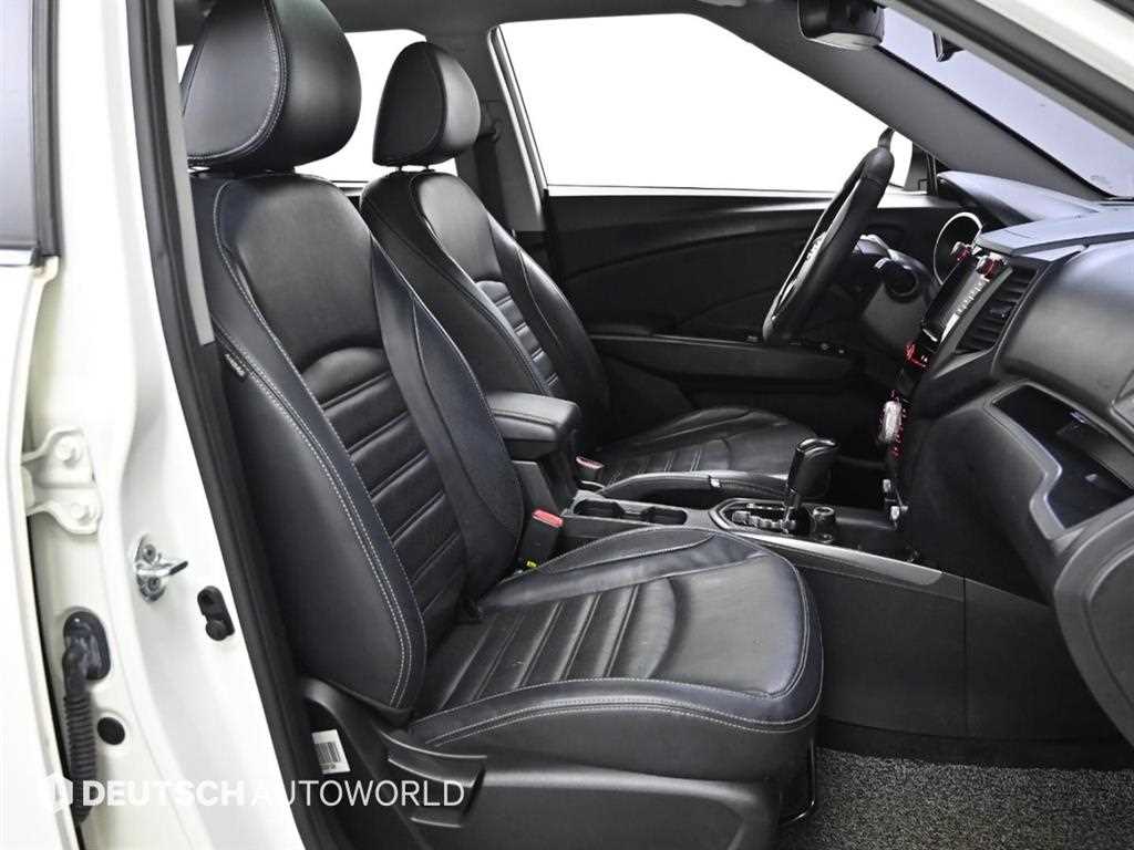 Ssangyong Tivoli - Vista 10