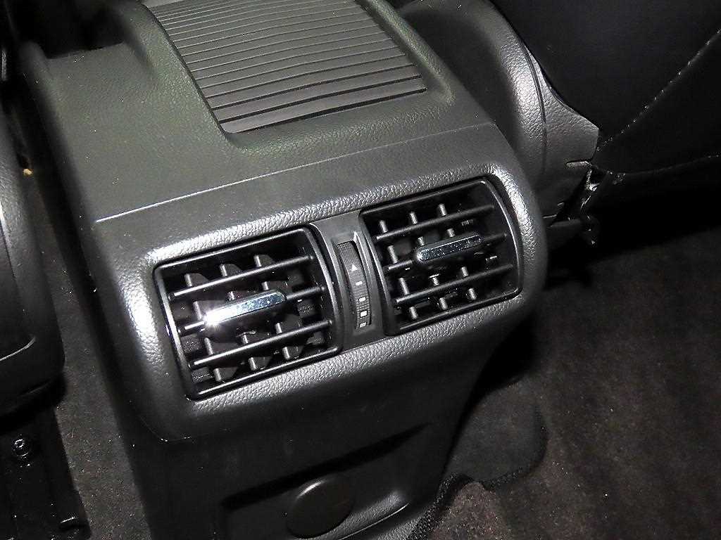 Chevrolet Orlando 2012 Gris - Importación desde Corea - HF Imports Iquique - Foto 13