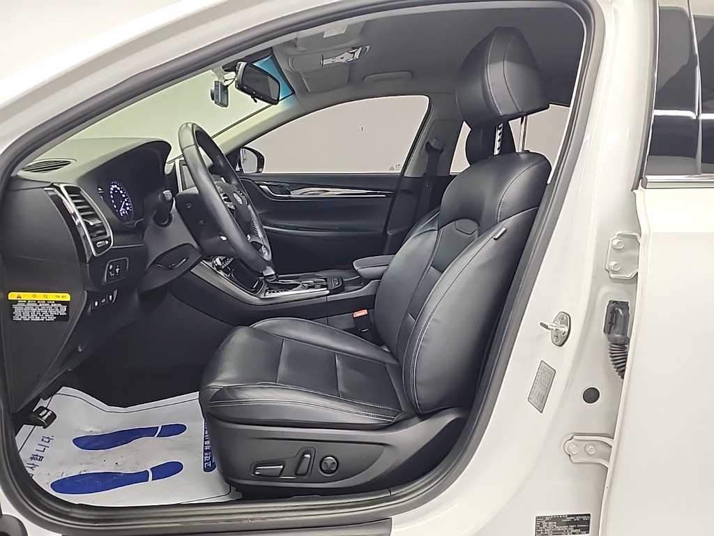 HYUNDAI Grandeur - Vista 11