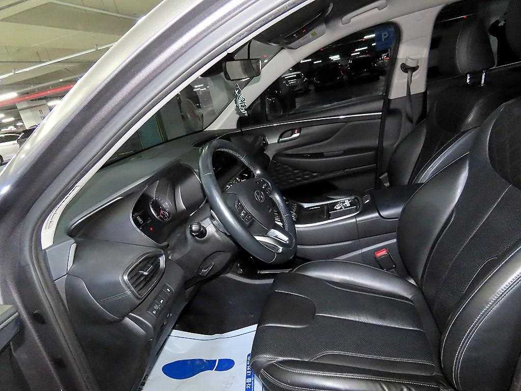 HYUNDAI Santa Fe - Vista 6