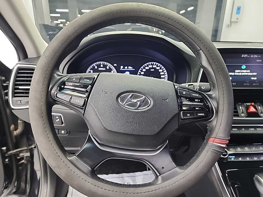 HYUNDAI Grandeur - Vista 9