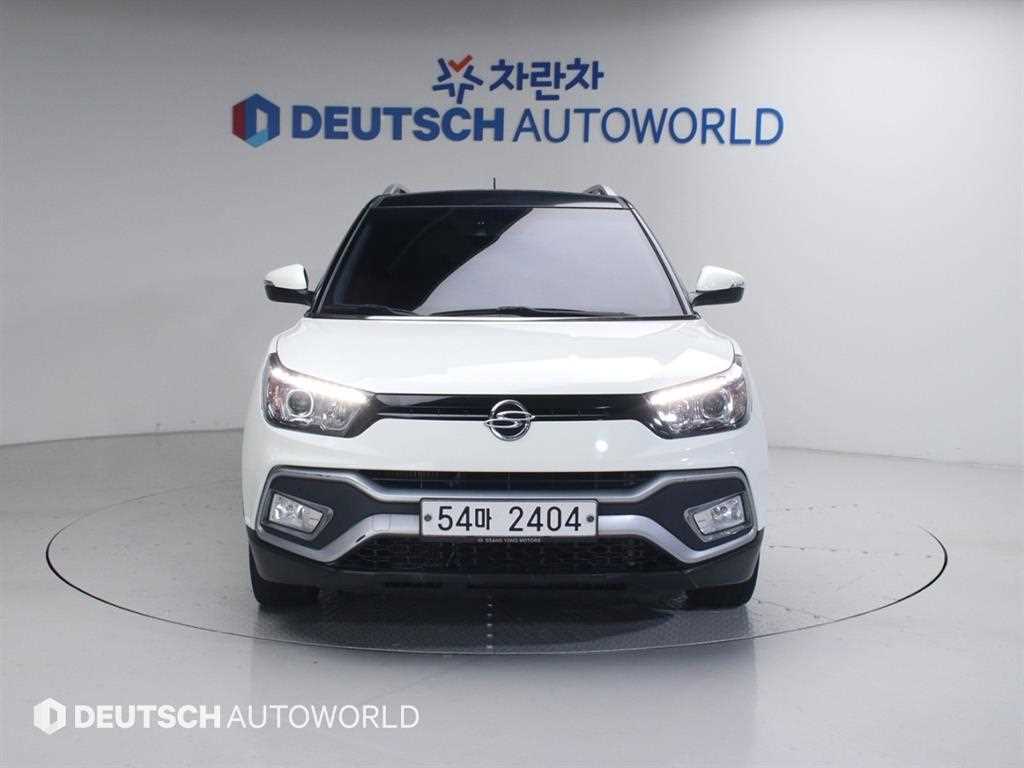 Ssangyong Tivoli - Vista 3