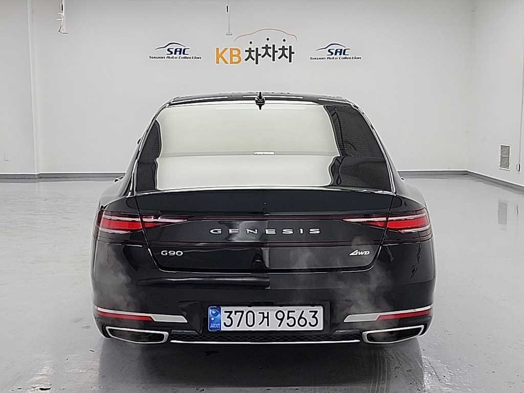 Genesis G90 - Vista 3