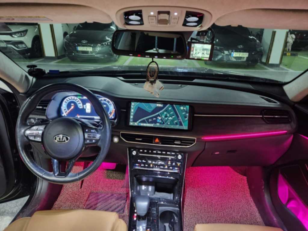 KIA K7 - Vista 4