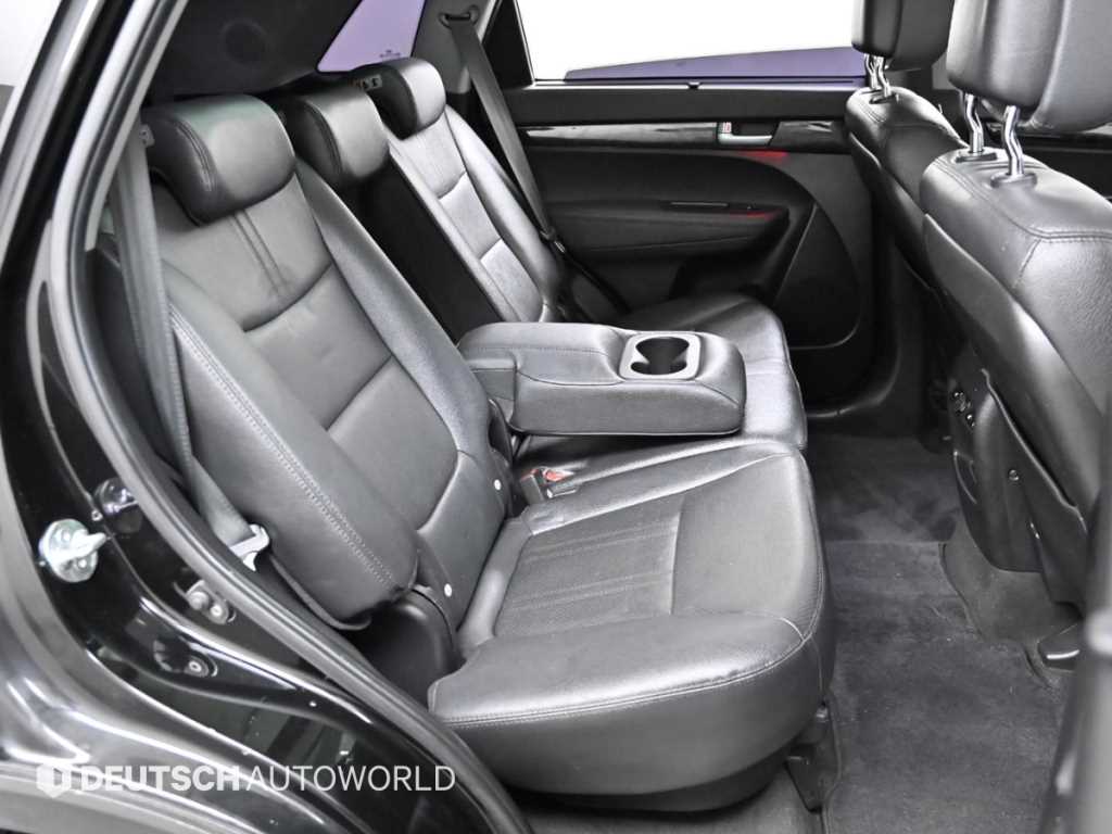 KIA Sorento - Vista 12