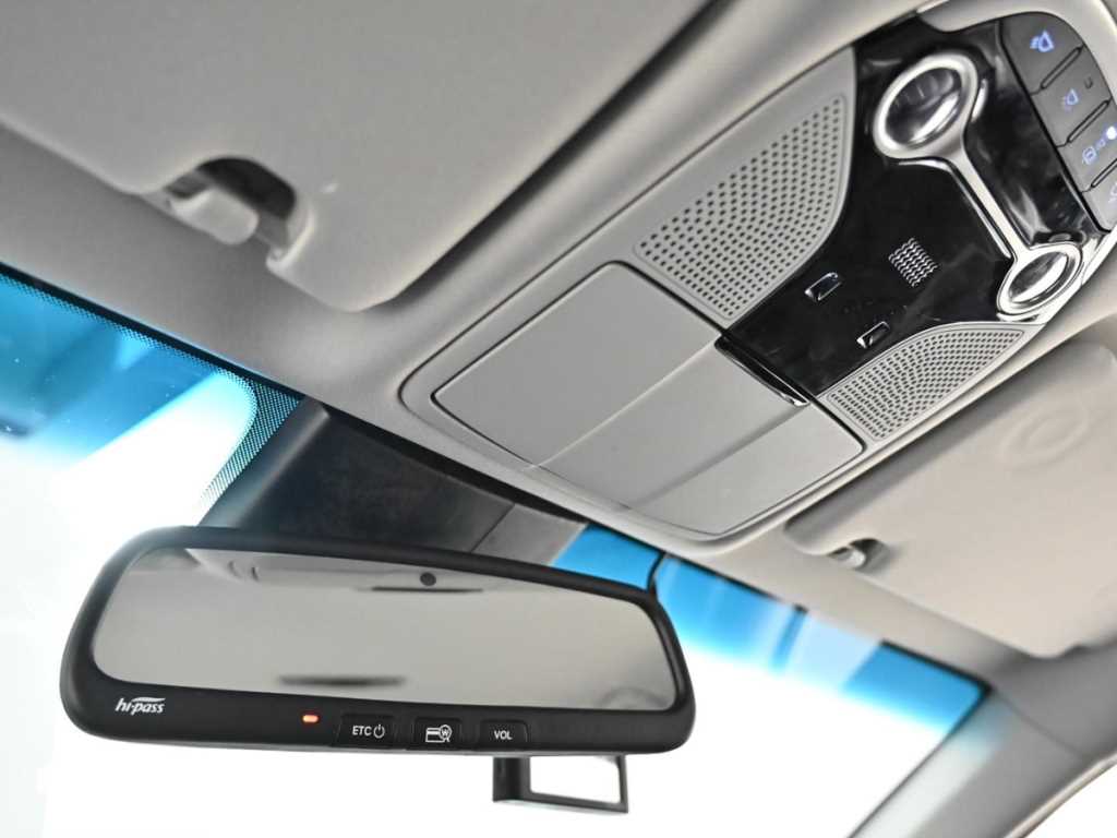 HYUNDAI Grandeur 2018 Negro - Importación desde Corea - HF Imports Iquique - Foto 19