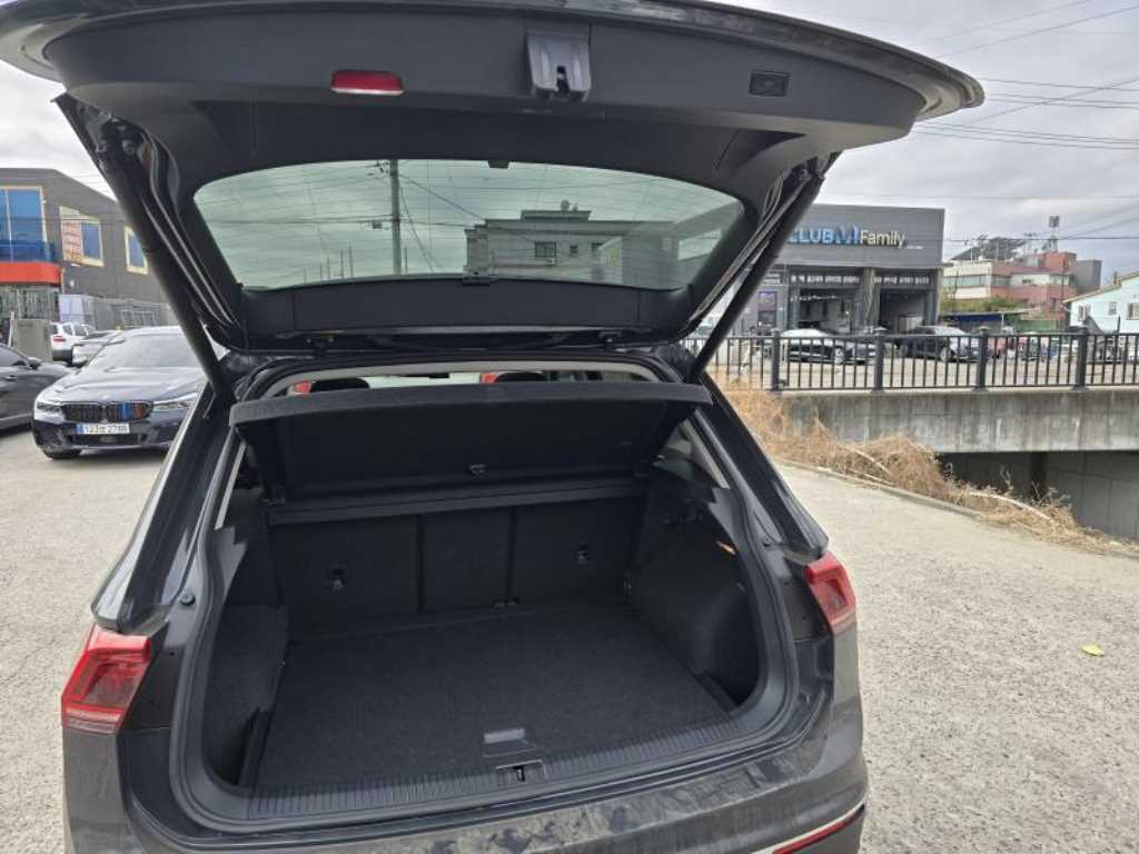 Volkswagen Tiguan 2020 Gris - Importación desde Corea - HF Imports Iquique - Foto 17