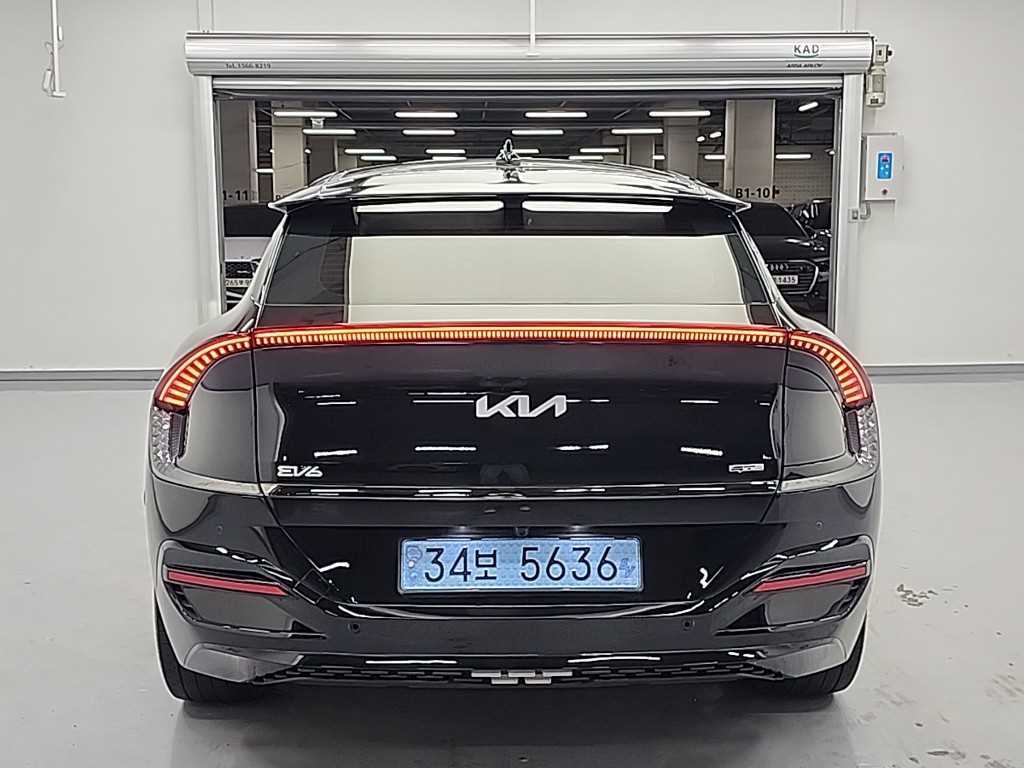 KIA EV6 - Vista 3