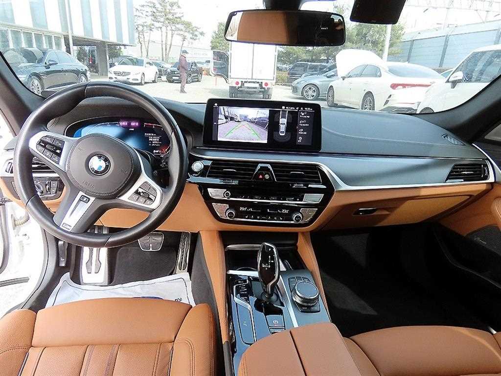 BMW 5 Series - Vista 7