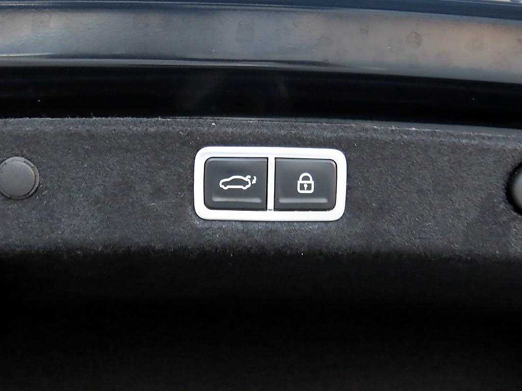 HYUNDAI Grandeur 2023 Negro - Importación desde Corea - HF Imports Iquique - Foto 16