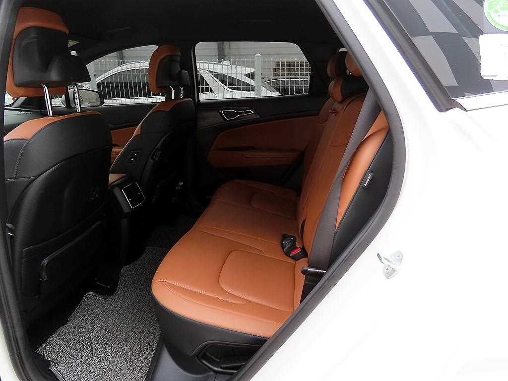 KIA Sportage - Vista 6