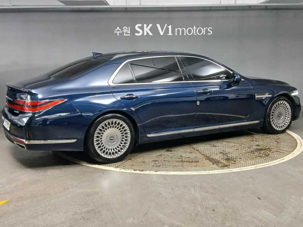 Genesis G90 - Vista 4