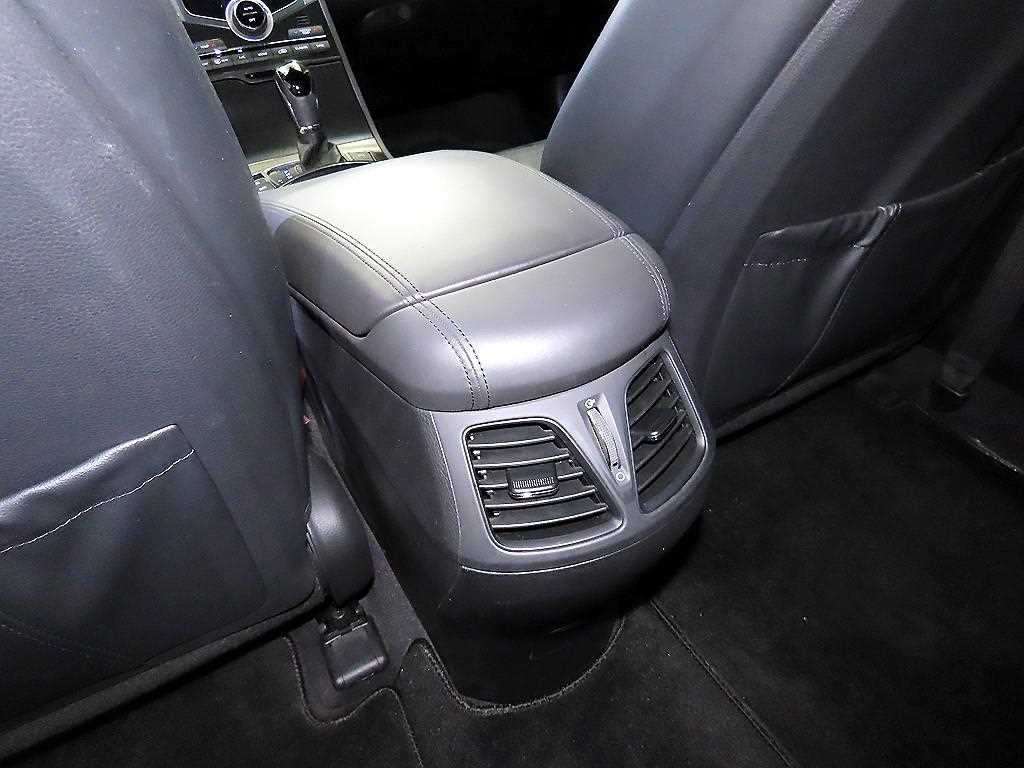 HYUNDAI Grandeur 2016 Negro - Importación desde Corea - HF Imports Iquique - Foto 17