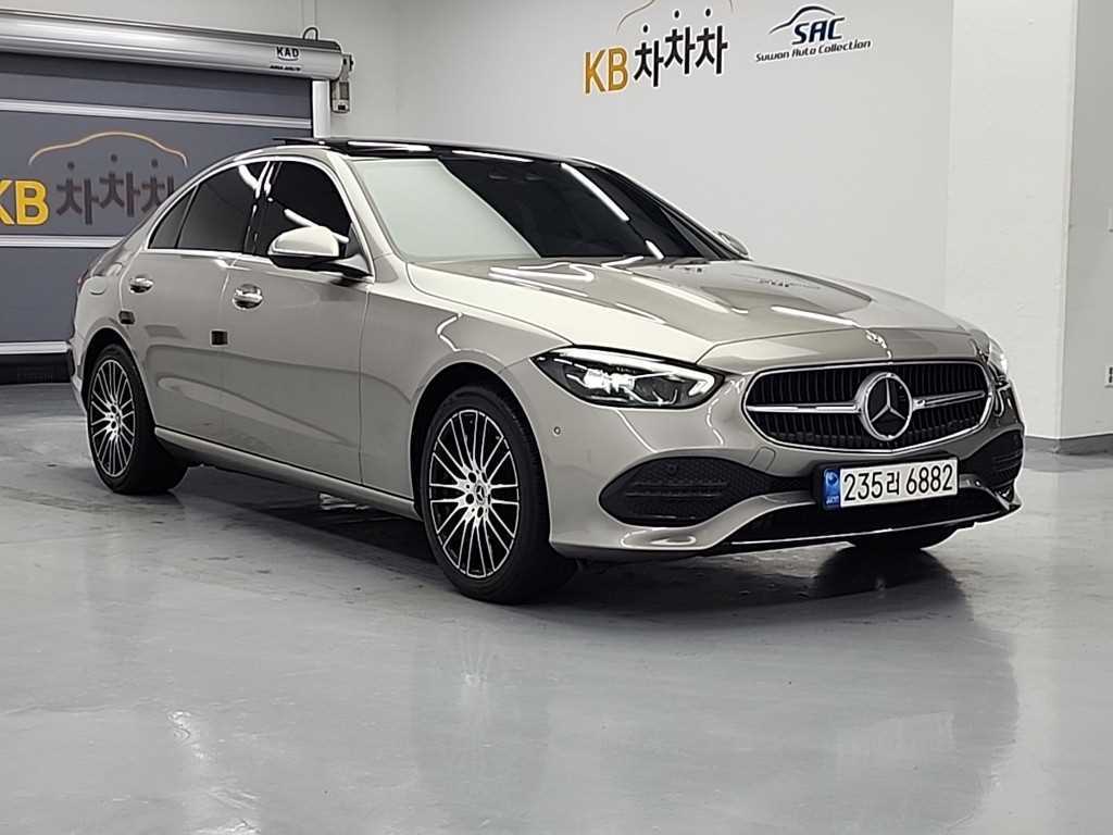 Mercedes Benz C Class - Vista 4