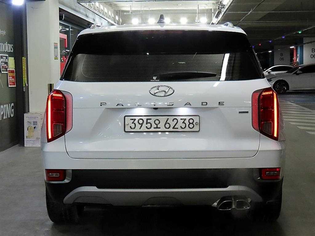 HYUNDAI Palisade - Vista 5