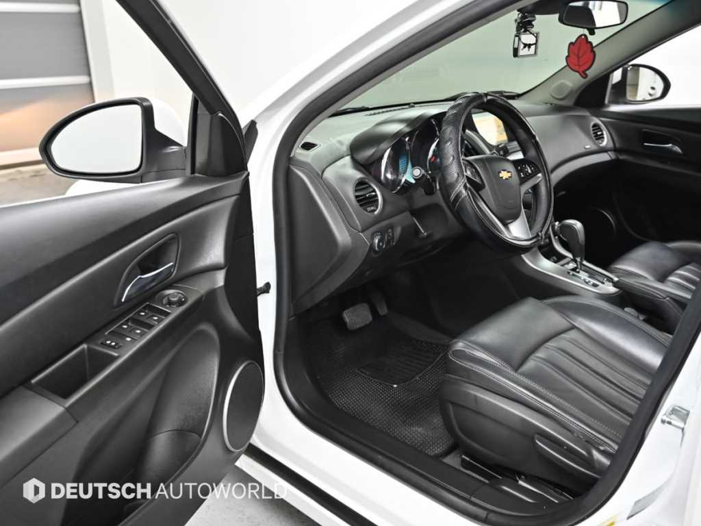 Chevrolet Cruise - Vista 11